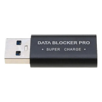 фото USB-C 3.0 Data Blocker Pro Адаптер с блокировкой данных от магазина Batman Store